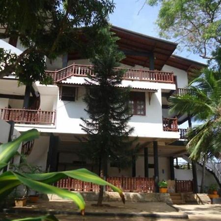 Samans Guesthouse Tangalle Eksteriør bilde