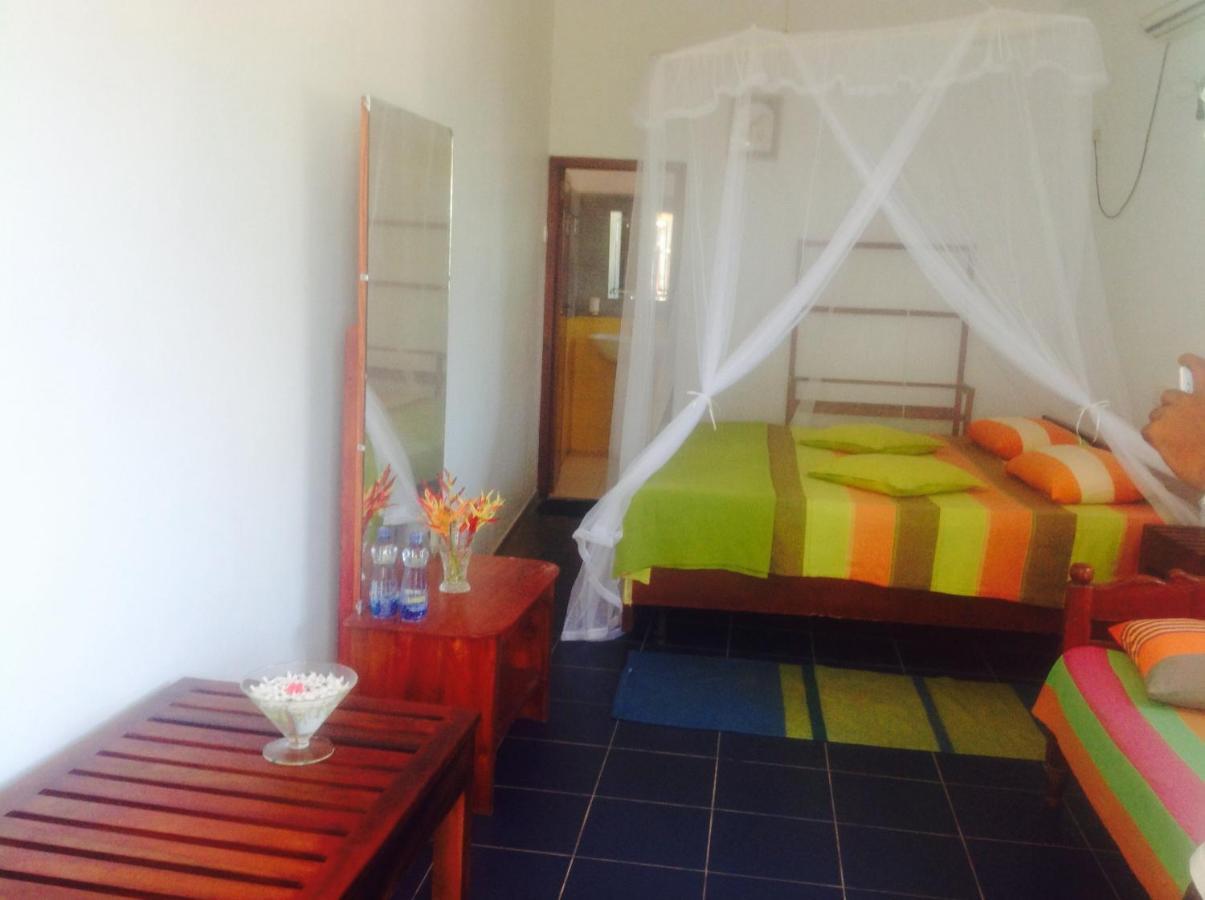 Samans Guesthouse Tangalle Eksteriør bilde