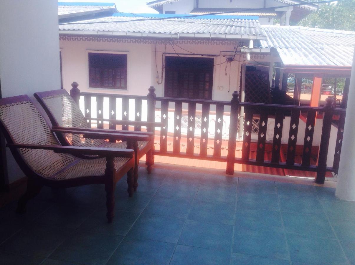 Samans Guesthouse Tangalle Eksteriør bilde